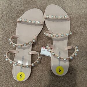 NWT Steve Madden Nude sandals size 9